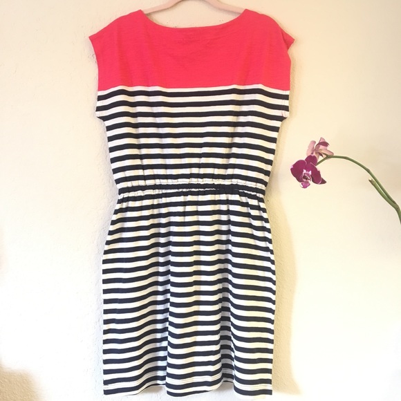3/$30 | tie waist summer dress size large NWT - Picture 5 of 7